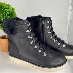 MIA black Combat Bootw/ Faux Fur Trim